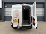 Ford Transit 350 2.0 TDCi 130PK L2H2 / Laadlift / Koeling / NL Auto NAP / Zonnepanelen / Navi / Koelwagen / Laadklep