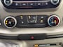 Ford Transit 350 2.0 TDCi 130PK L2H2 / Laadlift / Koeling / NL Auto NAP / Zonnepanelen / Navi / Koelwagen / Laadklep