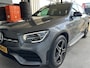 Mercedes-Benz GLC 200 4MATIC Premium Plus AMG | SCHUIF/KANTELDAK | TREKHAAK | CAMERA | NAVI | CARPLAY/ANDROID | CRUISE CONTROL | PDC V+A | CLIMATE CONTROL | LMV 19'' | STOELVERWARMING | LED | BLUETOOTH