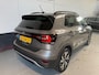 Volkswagen T-Cross 1.0 TSI Life / AUTOMAAT / 88.000 KM / APPLE CAR PLAY / CAMERA / DIGITAAL DISPLAY / NAVI / ECC / CRUISE /NL AUTO