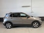 Volkswagen T-Cross 1.0 TSI Life / AUTOMAAT / 88.000 KM / APPLE CAR PLAY / CAMERA / DIGITAAL DISPLAY / NAVI / ECC / CRUISE /NL AUTO