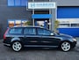 Volvo V70 2.0 D4 R-Edition 163PK|Origineel NL|5Cilinder|Leder|Xenon|Trekhaak|StoelVW|Cruise|Bluetooth|Climate|17INCH|Electic klep