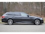 BMW 5-Serie Touring 530i Executive M-Sport | Head Up AUT | Harman Kardon I Keyless, Stoelverwarming | Stuurwielverwarming | DAB | LED | Shadowline | Draadloos laden |Innovatiespakket | etc.