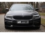 BMW 5-Serie Touring 530i Executive M-Sport | Head Up AUT | Harman Kardon I Keyless, Stoelverwarming | Stuurwielverwarming | DAB | LED | Shadowline | Draadloos laden |Innovatiespakket | etc.