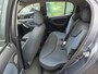 Toyota Yaris 1.3 VVT-i S-Line |2E EIGENAAR | 12MND GARANTIE | NW APK | AIRCO |
