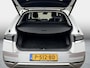 Hyundai Ioniq 5 Lounge 73kWh SoH 94,7% / 3 fase / NL Auto / Fabrieksgarantie / Panorama / Relax Seats / Ventilatie en verwarming in de stoelen / V2L Connector / 360 camera / Adaptive cruise control / Apple carplay & Android / BOSE / Memory /