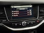 Opel Astra Sports Tourer 1.2 Blitz Elegance Half leder, Navi, Parkeersensoren, Stoelverwarming, Rijstrook correctie, A start stop, Cruise control