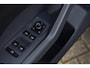 Volkswagen T-Cross 1.0 TSI Automaat R-Line Led, Navi, Stoelverwarming, Parkeersensoren