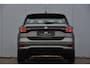 Volkswagen T-Cross 1.0 TSI Automaat R-Line Led, Navi, Stoelverwarming, Parkeersensoren