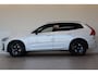 Volvo XC60 T6 350PK AWD Plus Black Edition | Facelift | Pano-dak | Privacy glas | Full LED | HUD