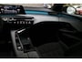 Peugeot 3008 1.2 Hybrid 136 GT | Panorama | Luxe stoelen | Als Nieuw! |