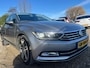 Volkswagen Passat 1.4 TSI ACT Highline ACC Camera PDC LMV MassageStoelen HalfLeer