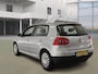 Volkswagen Golf 1.6 FSI Optive 3