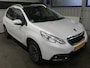 Peugeot 2008 1.2 VTi Active Pack Premium - Panoramadak - Navigatie