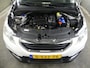 Peugeot 2008 1.2 VTi Active Pack Premium - Panoramadak - Navigatie