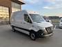 Mercedes-Benz Sprinter 317 CDI L2 H2 Automaat / 360 Camera / MBUX / Navigatie / Cruise control / Airco / 270 Graden achterdeuren