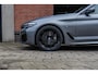 BMW 5-Serie Touring 530e M-Sport Pano / Camera / Trekhaak