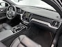 Volvo V60 2.0 T8 Hybride SOH 94% AWD R-Design / Panoramadak / Leder / Navigatie / Adap. Cruise / Pdc.V+A / Stuur- Stoelverwarming / Apk 01-2028