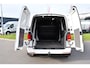 Volkswagen Transporter 2.0 TDI L2H1 30 Bulli Edition Cruise, Carplay, 150PK, Automaat, Sensoren, LED, PDC, 2 x Schuifdeur, Trekhaak, UNIEK!