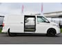 Volkswagen Transporter 2.0 TDI L2H1 30 Bulli Edition Cruise, Carplay, 150PK, Automaat, Sensoren, LED, PDC, 2 x Schuifdeur, Trekhaak, UNIEK!