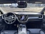 Volvo XC60 T6 Recharge R-Design AWD|Exterieur Styling Kit+22 inch velgen|360 camera|Panodak]Trekhaak|Stoel/stuur verwarming|Stoelkoeling