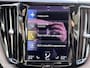Volvo XC60 T6 Recharge R-Design AWD|Exterieur Styling Kit+22 inch velgen|360 camera|Panodak]Trekhaak|Stoel/stuur verwarming|Stoelkoeling