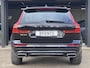 Volvo XC60 T6 Recharge R-Design AWD|Exterieur Styling Kit+22 inch velgen|360 camera|Panodak]Trekhaak|Stoel/stuur verwarming|Stoelkoeling