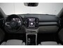 Volvo XC40 B4 Plus Dark | Panoramadak met schuif-/kantelfunctie |  360º camera | Extra Getint Glas | Apple Carplay/Android Auto | Premium Audio by Harman Kardon | Electronic Climate Controle | 19 inch Lichtmetalen Velgen