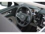 Volvo XC40 B4 Plus Dark | Panoramadak met schuif-/kantelfunctie |  360º camera | Extra Getint Glas | Apple Carplay/Android Auto | Premium Audio by Harman Kardon | Electronic Climate Controle | 19 inch Lichtmetalen Velgen