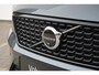 Volvo XC40 B4 Plus Dark | Panoramadak met schuif-/kantelfunctie |  360º camera | Extra Getint Glas | Apple Carplay/Android Auto | Premium Audio by Harman Kardon | Electronic Climate Controle | 19 inch Lichtmetalen Velgen