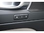 Volvo XC40 B4 Plus Dark | Panoramadak met schuif-/kantelfunctie |  360º camera | Extra Getint Glas | Apple Carplay/Android Auto | Premium Audio by Harman Kardon | Electronic Climate Controle | 19 inch Lichtmetalen Velgen