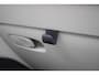 Volvo XC40 B4 Plus Dark | Panoramadak met schuif-/kantelfunctie |  360º camera | Extra Getint Glas | Apple Carplay/Android Auto | Premium Audio by Harman Kardon | Electronic Climate Controle | 19 inch Lichtmetalen Velgen