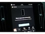 Volvo XC40 B4 Plus Dark | Panoramadak met schuif-/kantelfunctie |  360º camera | Extra Getint Glas | Apple Carplay/Android Auto | Premium Audio by Harman Kardon | Electronic Climate Controle | 19 inch Lichtmetalen Velgen
