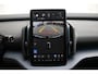 Volvo EX30 Single Motor Extended Range Plus 69 kWh Black Edition Europa | Adaptieve Cruise Control met Pilot Assist | Sfeerverlichting interieur | Premium audio by Harman Kardon | Verwarmbare voorstoelen + stuurwiel | Park Assist voor + achter | Parkeercamera | Blind Spot Information System |
