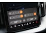 Volvo EX30 Single Motor Extended Range Plus 69 kWh Black Edition Europa | Adaptieve Cruise Control met Pilot Assist | Sfeerverlichting interieur | Premium audio by Harman Kardon | Verwarmbare voorstoelen + stuurwiel | Park Assist voor + achter | Parkeercamera | Blind Spot Information System |