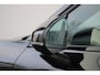 Volvo EX30 Single Motor Extended Range Plus 69 kWh Black Edition Europa | Adaptieve Cruise Control met Pilot Assist | Sfeerverlichting interieur | Premium audio by Harman Kardon | Verwarmbare voorstoelen + stuurwiel | Park Assist voor + achter | Parkeercamera | Blind Spot Information System |