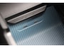 Volvo EX30 Single Motor Extended Range Plus 69 kWh Black Edition Europa | Adaptieve Cruise Control met Pilot Assist | Sfeerverlichting interieur | Premium audio by Harman Kardon | Verwarmbare voorstoelen + stuurwiel | Park Assist voor + achter | Parkeercamera | Blind Spot Information System |