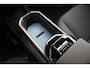 Volvo EX30 Single Motor Extended Range Plus 69 kWh Black Edition Europa | Adaptieve Cruise Control met Pilot Assist | Sfeerverlichting interieur | Premium audio by Harman Kardon | Verwarmbare voorstoelen + stuurwiel | Park Assist voor + achter | Parkeercamera | Blind Spot Information System |
