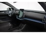 Volvo EX30 Single Motor Extended Range Plus 69 kWh Black Edition Europa | Adaptieve Cruise Control met Pilot Assist | Sfeerverlichting interieur | Premium audio by Harman Kardon | Verwarmbare voorstoelen + stuurwiel | Park Assist voor + achter | Parkeercamera | Blind Spot Information System |