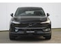 Volvo EX30 Single Motor Extended Range Plus 69 kWh Black Edition Europa | Adaptieve Cruise Control met Pilot Assist | Sfeerverlichting interieur | Premium audio by Harman Kardon | Verwarmbare voorstoelen + stuurwiel | Park Assist voor + achter | Parkeercamera | Blind Spot Information System |