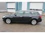 Opel Astra Sports Tourer 1.4 Turbo Cosmo - lm. velgen - dab radio - 1/2 leder