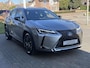 Lexus UX 250h 184pk Luxury Line | Stoel + Stuurverwarming, Parkeersensoren, Keyless, DAB, Adaptive cruise control