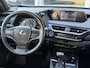 Lexus UX 250h 184pk Luxury Line | Stoel + Stuurverwarming, Parkeersensoren, Keyless, DAB, Adaptive cruise control
