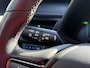Lexus UX 250h 184pk Luxury Line | Stoel + Stuurverwarming, Parkeersensoren, Keyless, DAB, Adaptive cruise control