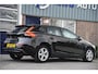 Volvo V40 2.0 T2 Momentum, TREKHAAK, STOELVERWARMING, NAVI