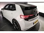 Volkswagen ID.3 Pro Business 204pk Automaat Steunhaak, Adaptive cruise control, Achteruitrijcamera, LED matrix koplampen, Stoelverwarming, Parkeersensoren, App connect