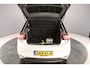 Volkswagen ID.3 Pro Business 204pk Automaat Steunhaak, Adaptive cruise control, Achteruitrijcamera, LED matrix koplampen, Stoelverwarming, Parkeersensoren, App connect