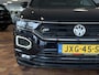 Volkswagen T-Roc 2.0 TSI 4Motion Sport Business R | BEATS Audio | Schuif/ Kantel Panorama Dak | Stoelverwarming | Camera | Stuurwiel Verwarmd | 19'' Suzuka Velgen | Camera | Climate Control | Adaptieve Cruise Control | LED Koplampen |