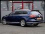Volkswagen Passat Variant 1.4 TSI Highline Business R Line | Schuif/ Kantel Panorama Dak | Lederen Bekleding | 3x R-Line | Matrix LED | Adaptieve Cruise Control | Keyless Entry | Stoelverwarming | Voorruit Verwarmd | Sfeerverlichting | Metallic Lak |
