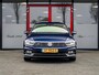 Volkswagen Passat Variant 1.4 TSI Highline Business R | Schuif/ Kantel Panorama Dak | Lederen Bekleding | 3x R-Line | Matrix LED | Adaptieve Cruise Control | Keyless Entry | Stoelverwarming | Voorruit Verwarmd | Sfeerverlichting | Metallic Lak |